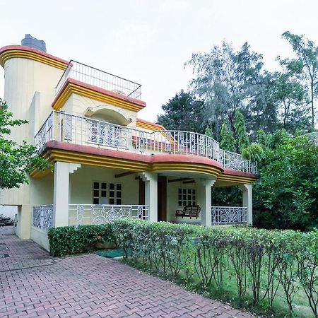 Capital O 47539Capital O Umbergaon Club Hotel Umargām Esterno foto